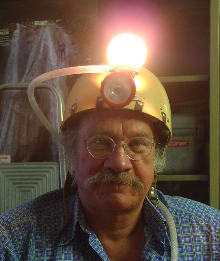 casque crapahut de Petit collin, à l'origine du casque Yannick Seigneur de Petzl casque crapahut de Petit collin